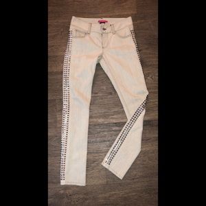 Alice & Olivia Light Gray Studded Jeans